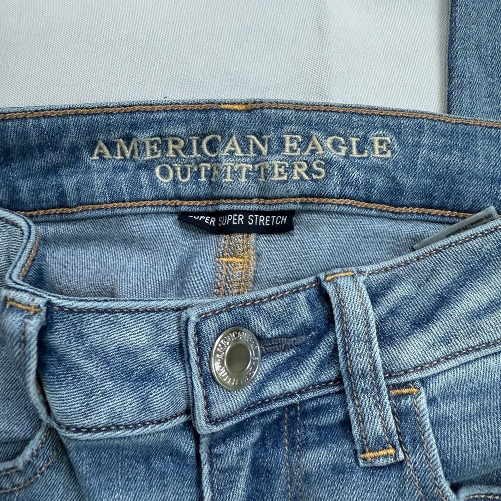 American Eagle Outfitters Blue Skinny Jeans with Faded Wash - Picture 6 of 7